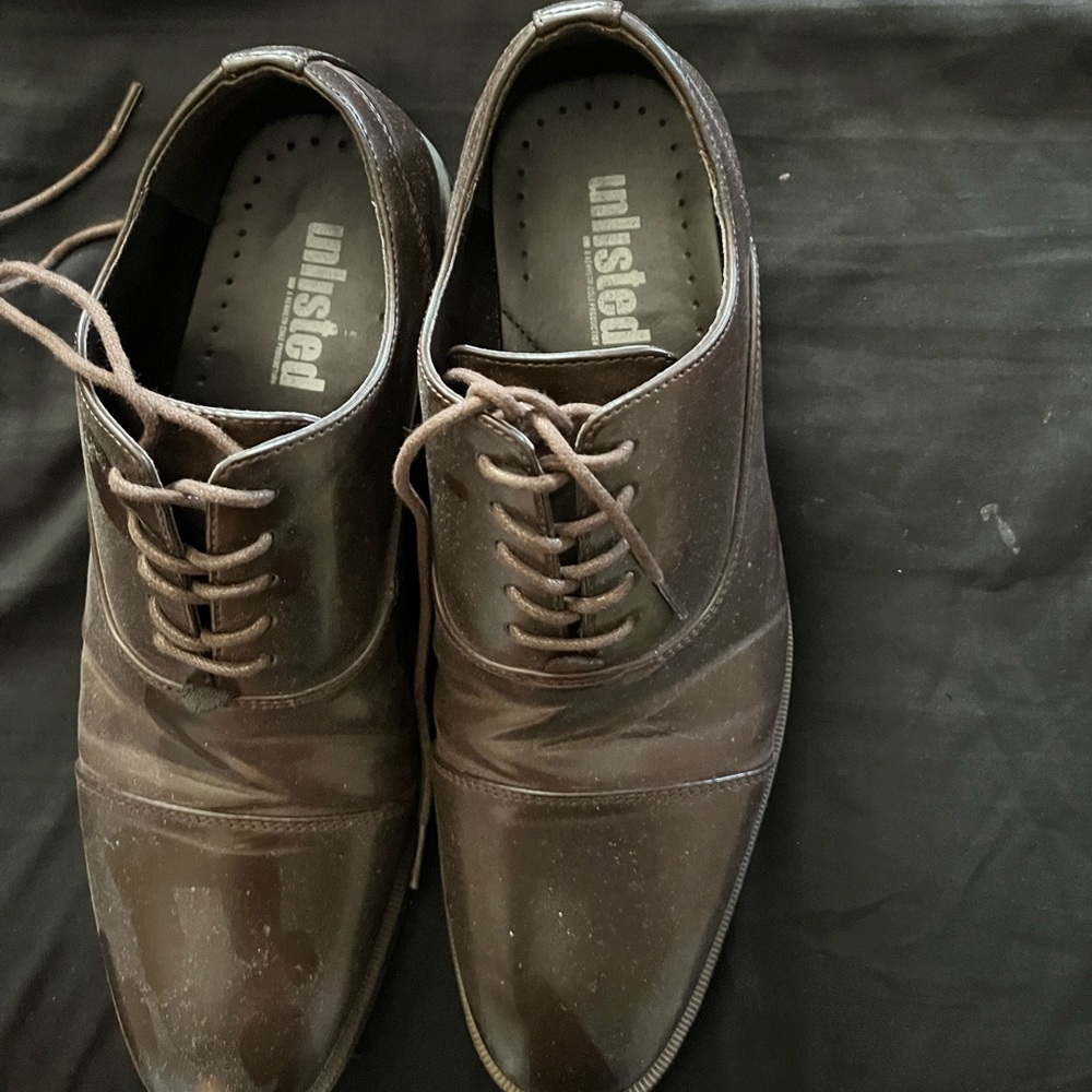 Brown dress shoes